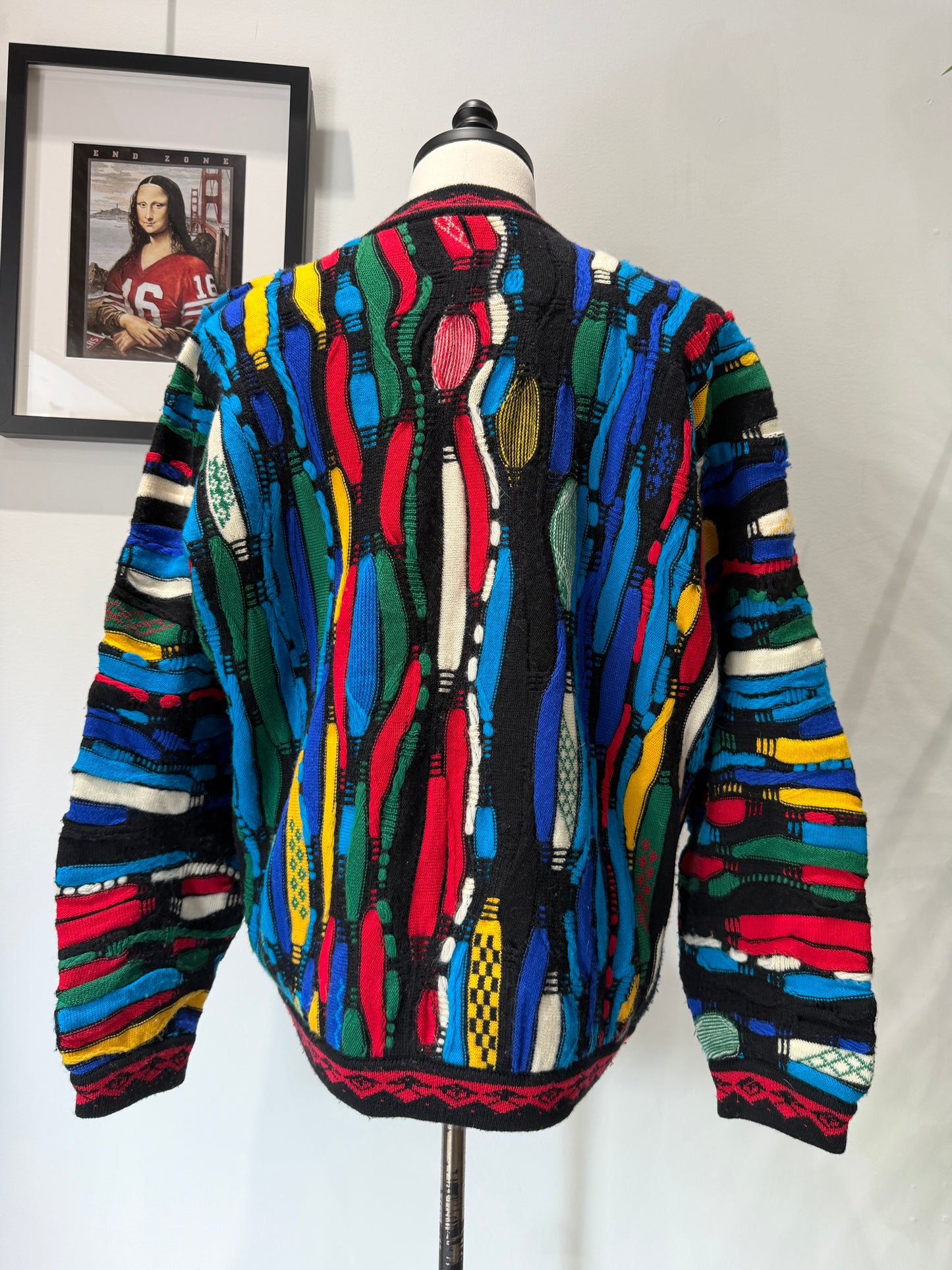 (Mens Large) 80s CUGGI / Coogi 3D Knit Sweater