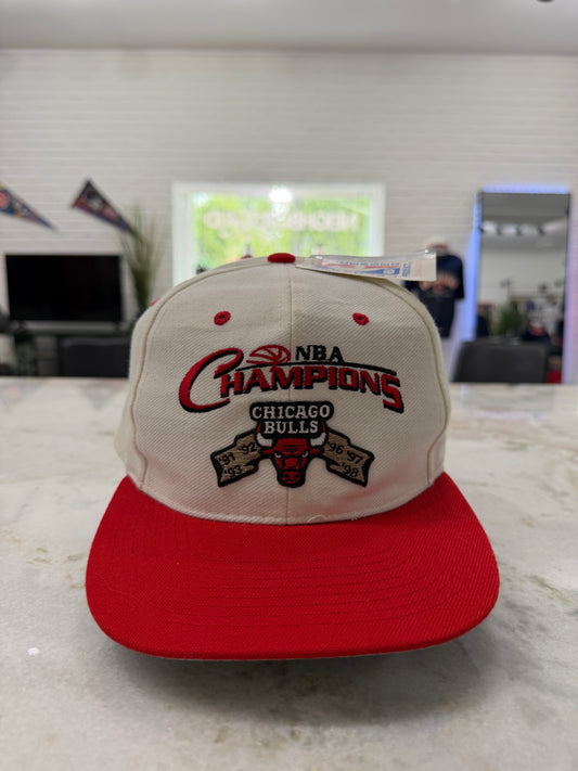 (Adult) 90s Chicago Bulls Snapback Hat