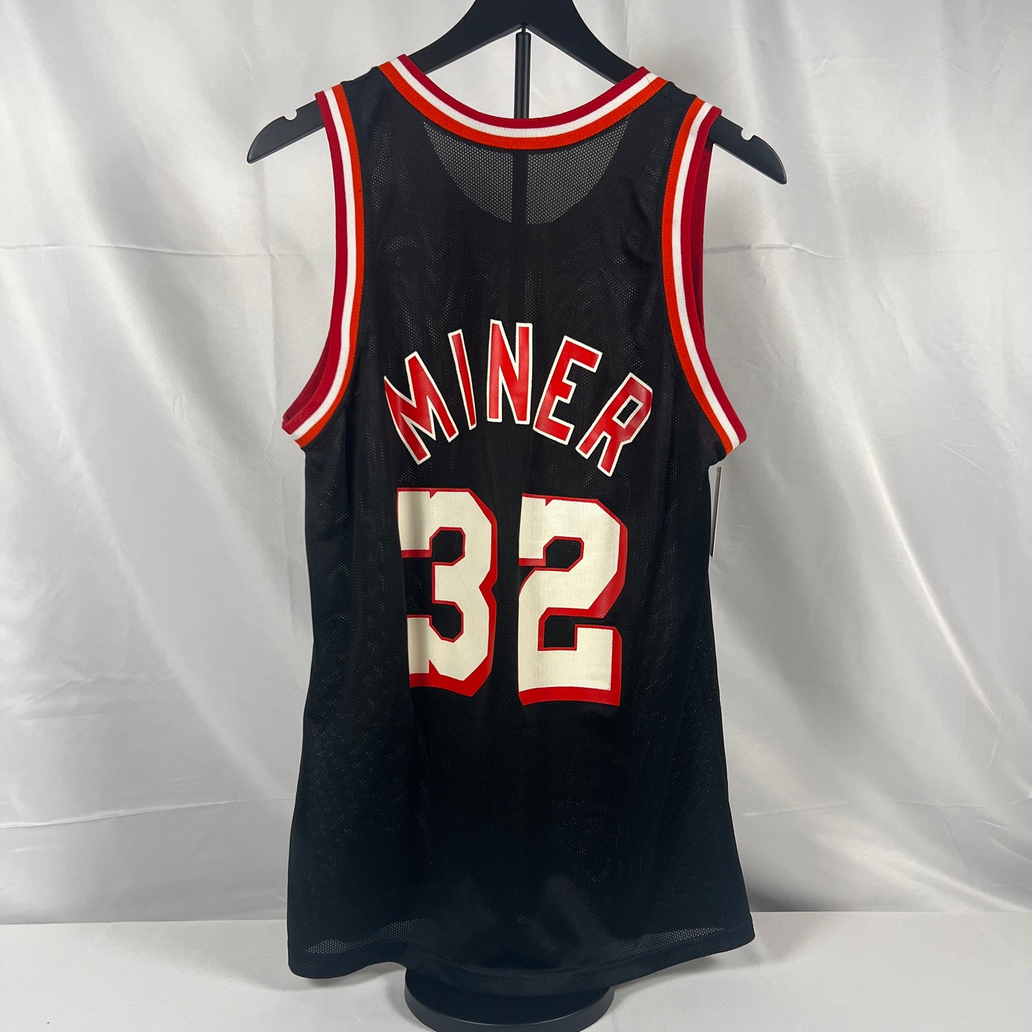 (Mens 40/Medium) 90s Miami Heat Harold Miner Jersey