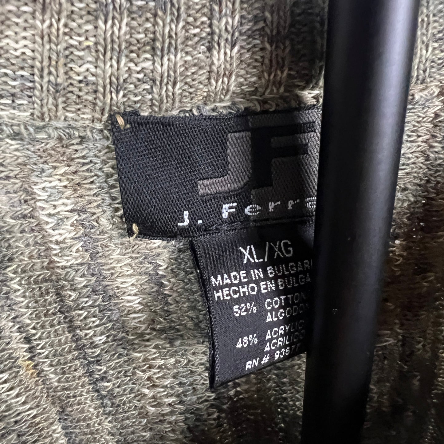 (Mens XL) 3D Knit Sweater