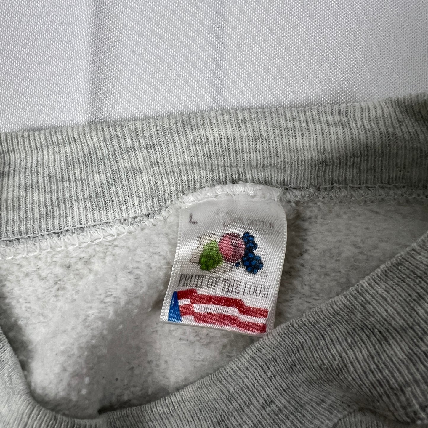 (Womans Large) 90s Bird Animal Sweater