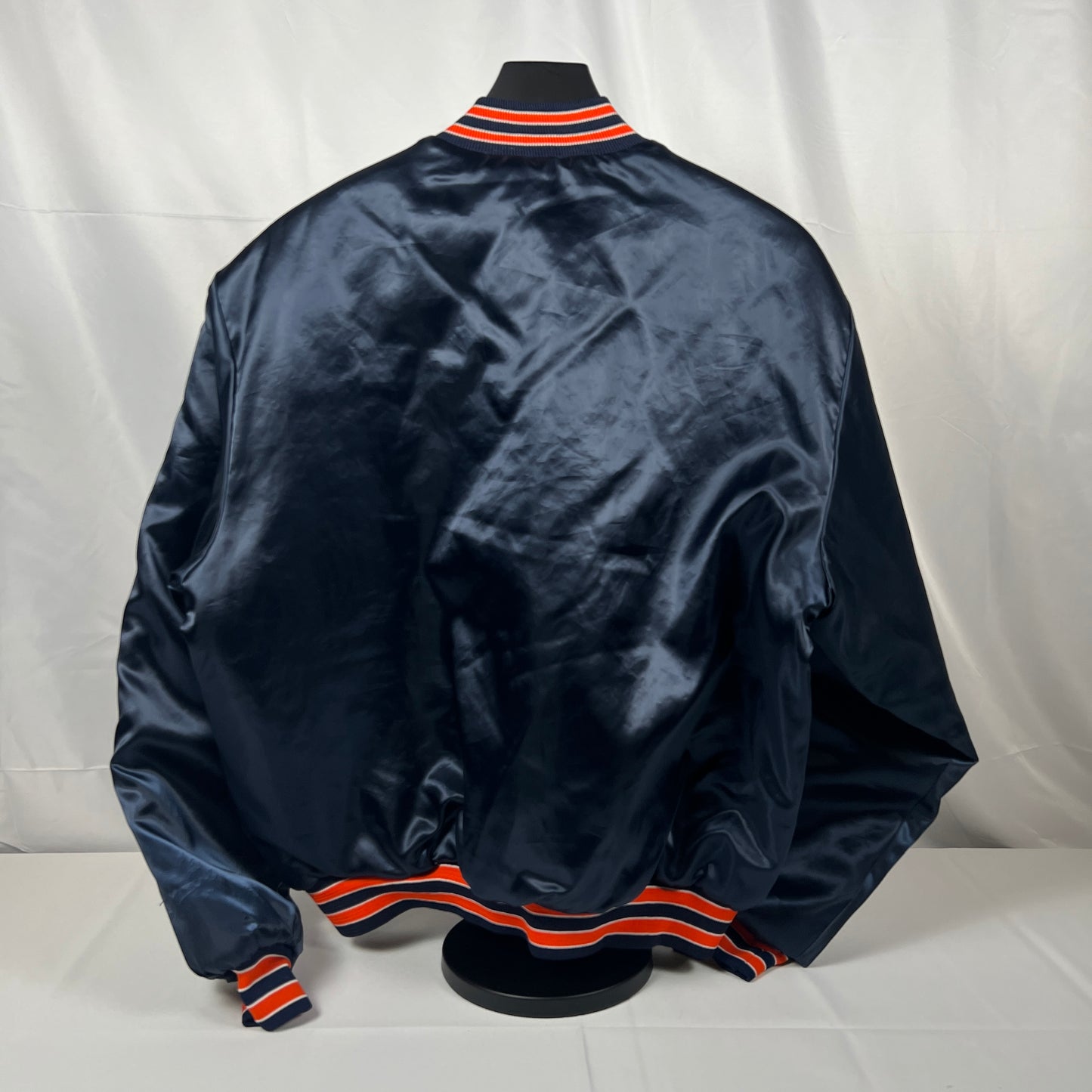 (Mens Large ) 90s Chicago Bears Satin Jacket
