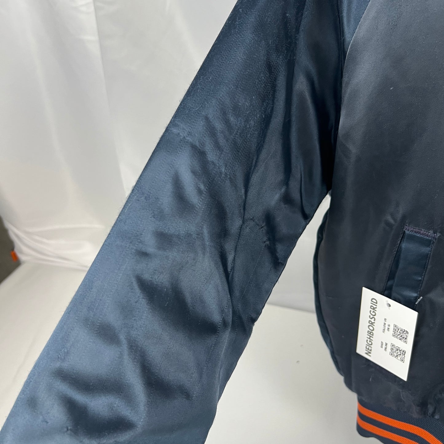 (Kids Large) 90s Chicago Bears Satin Jacket