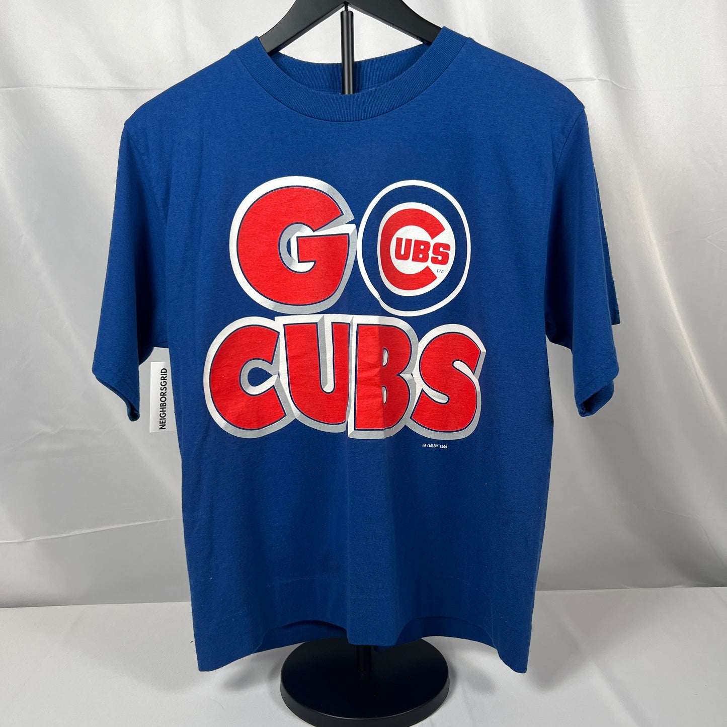 (Mens Small) 1999 Chicago Cubs Roster Shirt