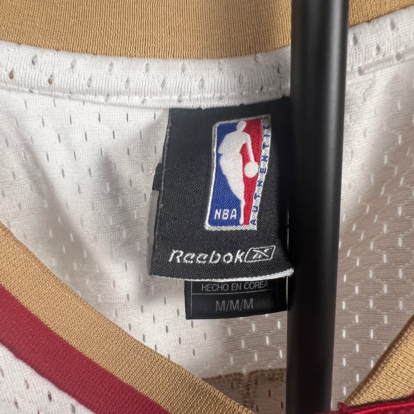 (Mens Medium) LeBron James Cleveland Cavaliers Jersey