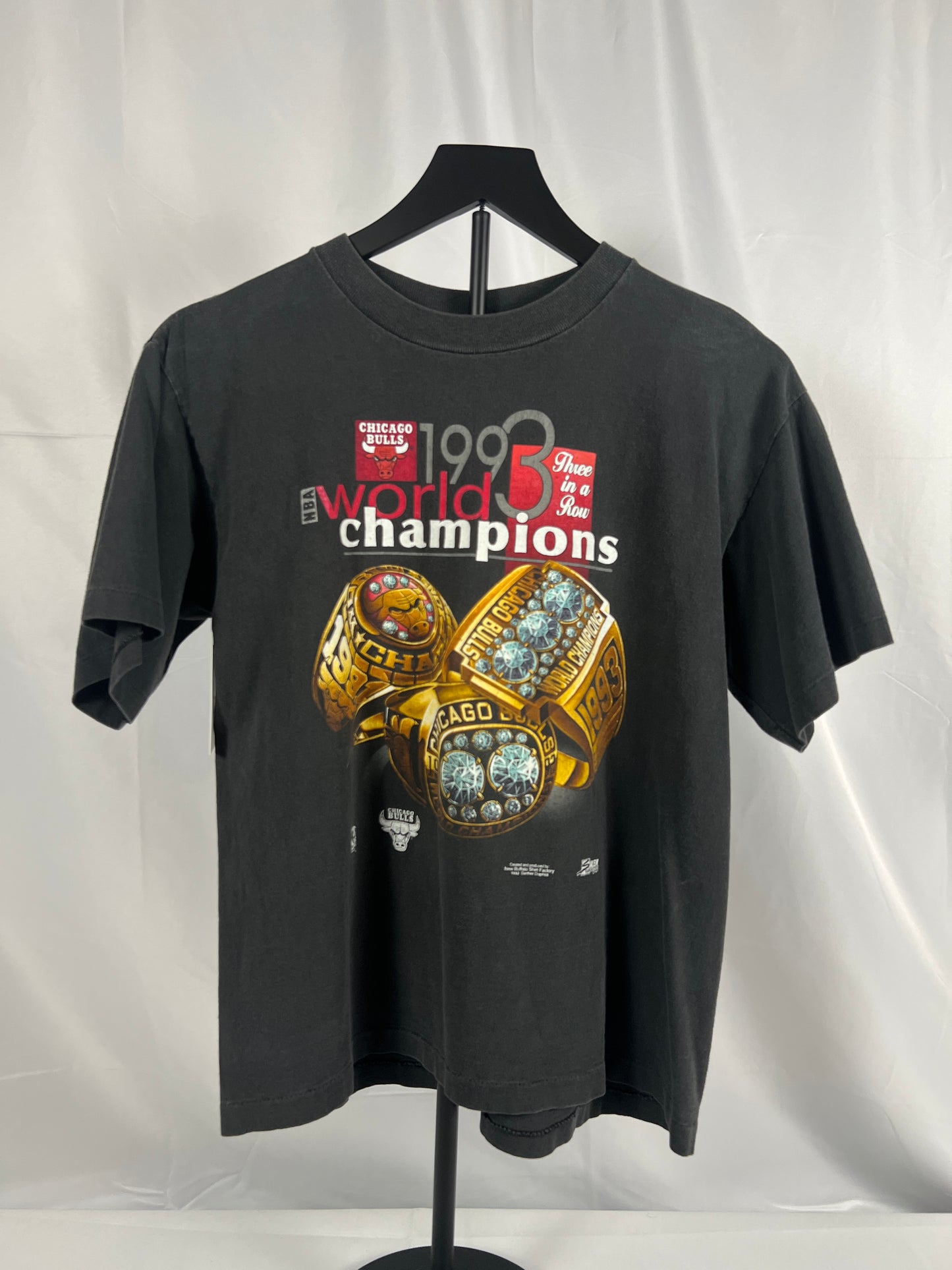 (Kids Large) 1993 Chicago Bulls Ring Shirt