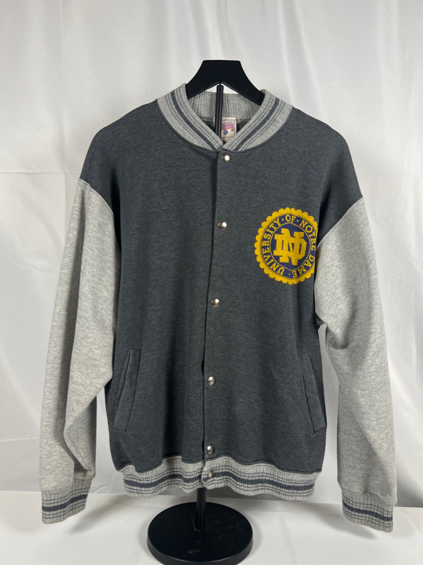 (Mens Large) 90s Notre Dame Cardigan Sweater