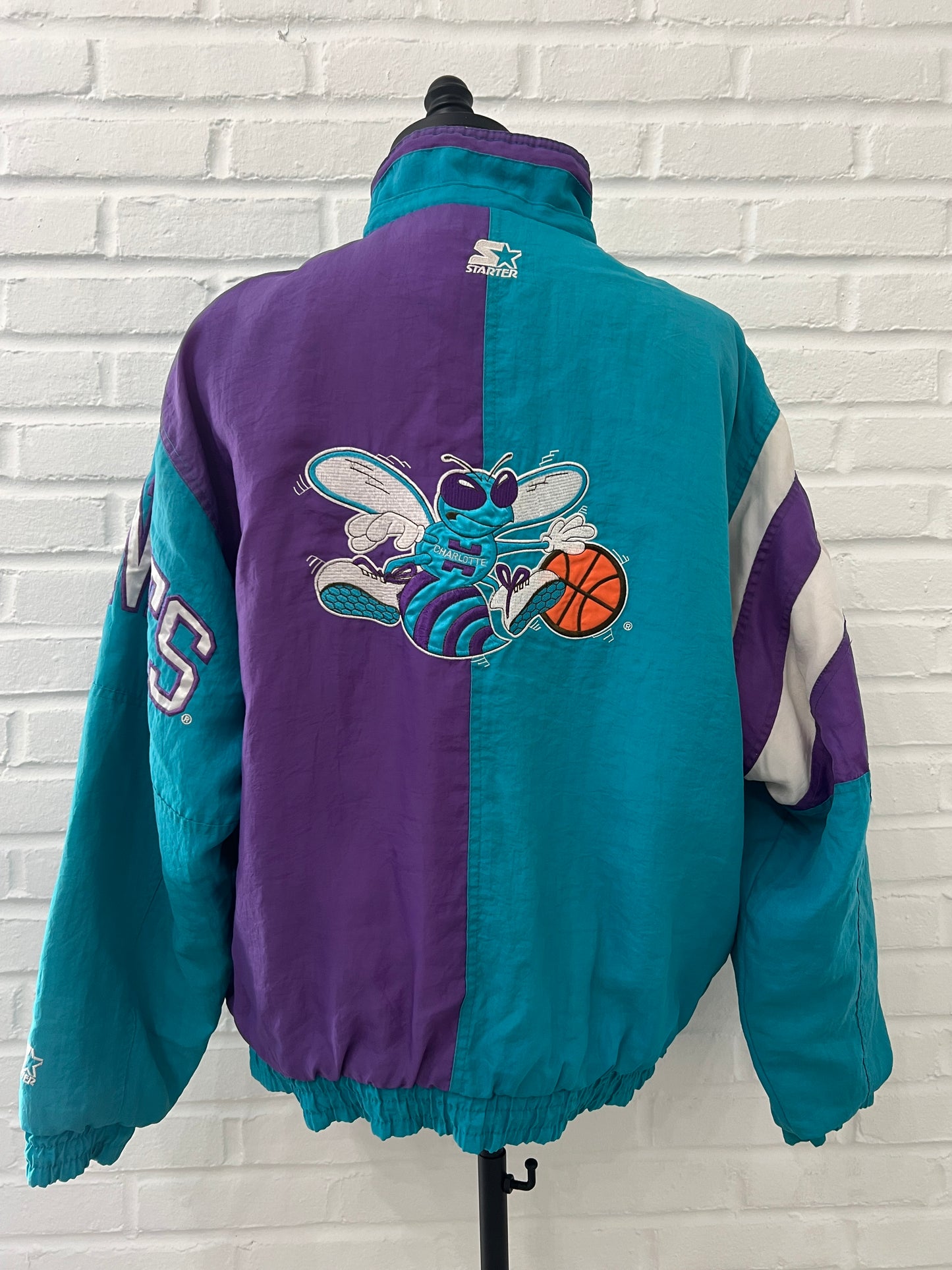 (Mens Large) 90s Charlotte Hornets Starter Jacket