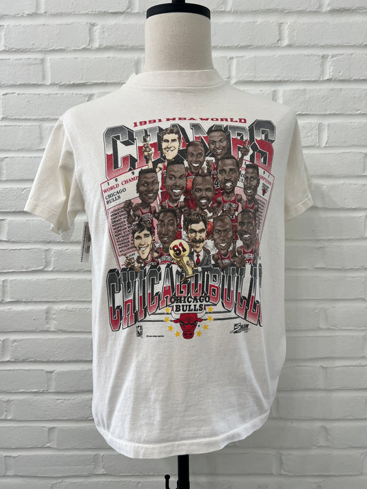 (Mens Large) 1991 Chicago Bulls Caricature Shirt