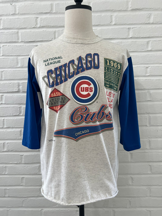 (Mens Medium) 90s Chicago Cubs Shirt