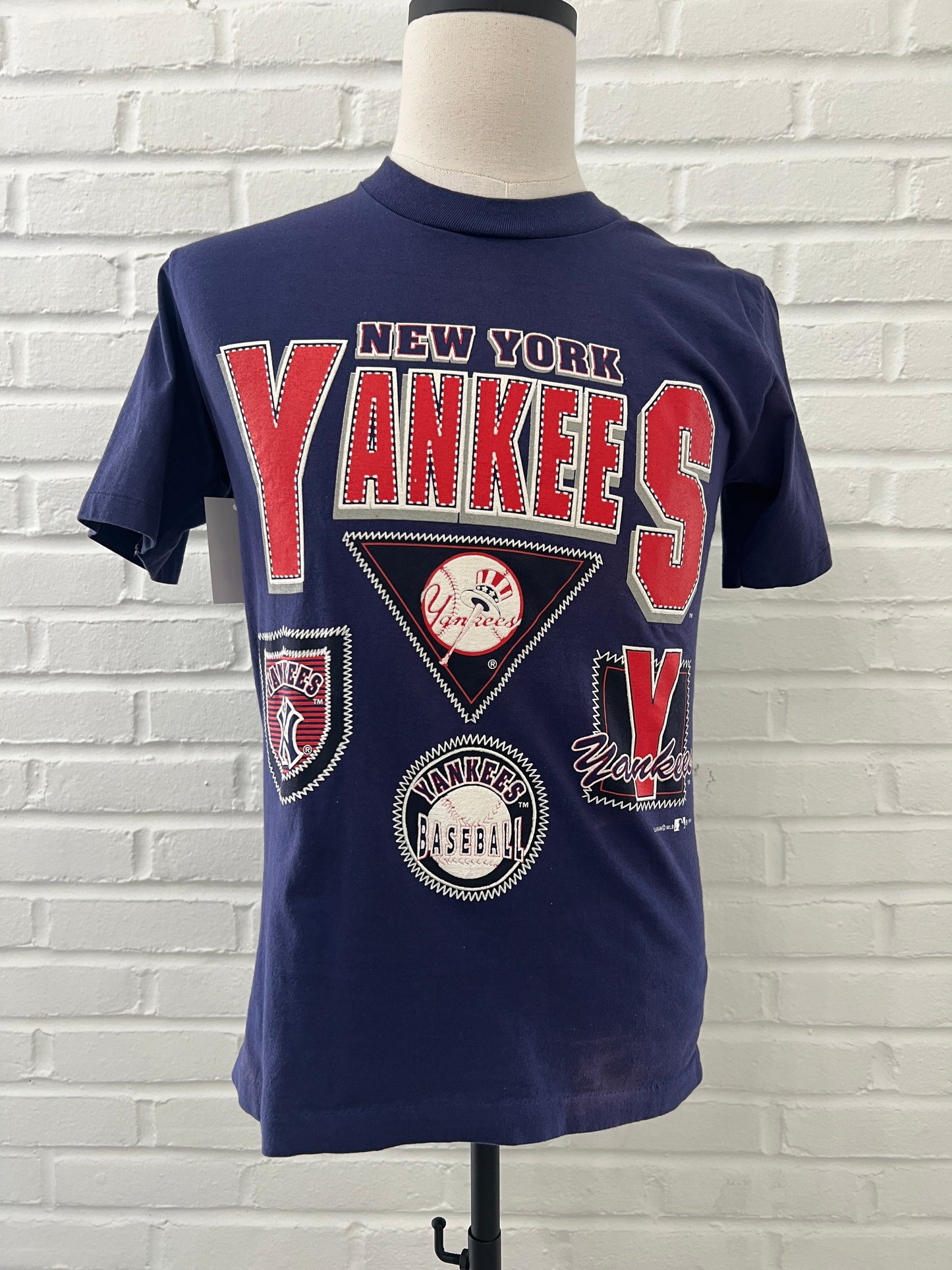 (Mens Medium) 1993 New York Yankees Shirt