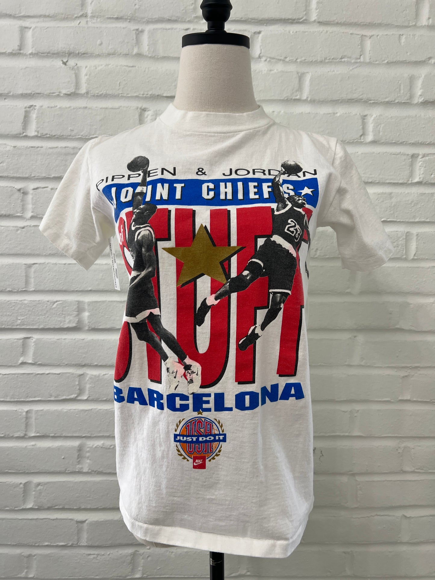 (Womans Small) 90s Dream Team Jordan Pippen Shirt