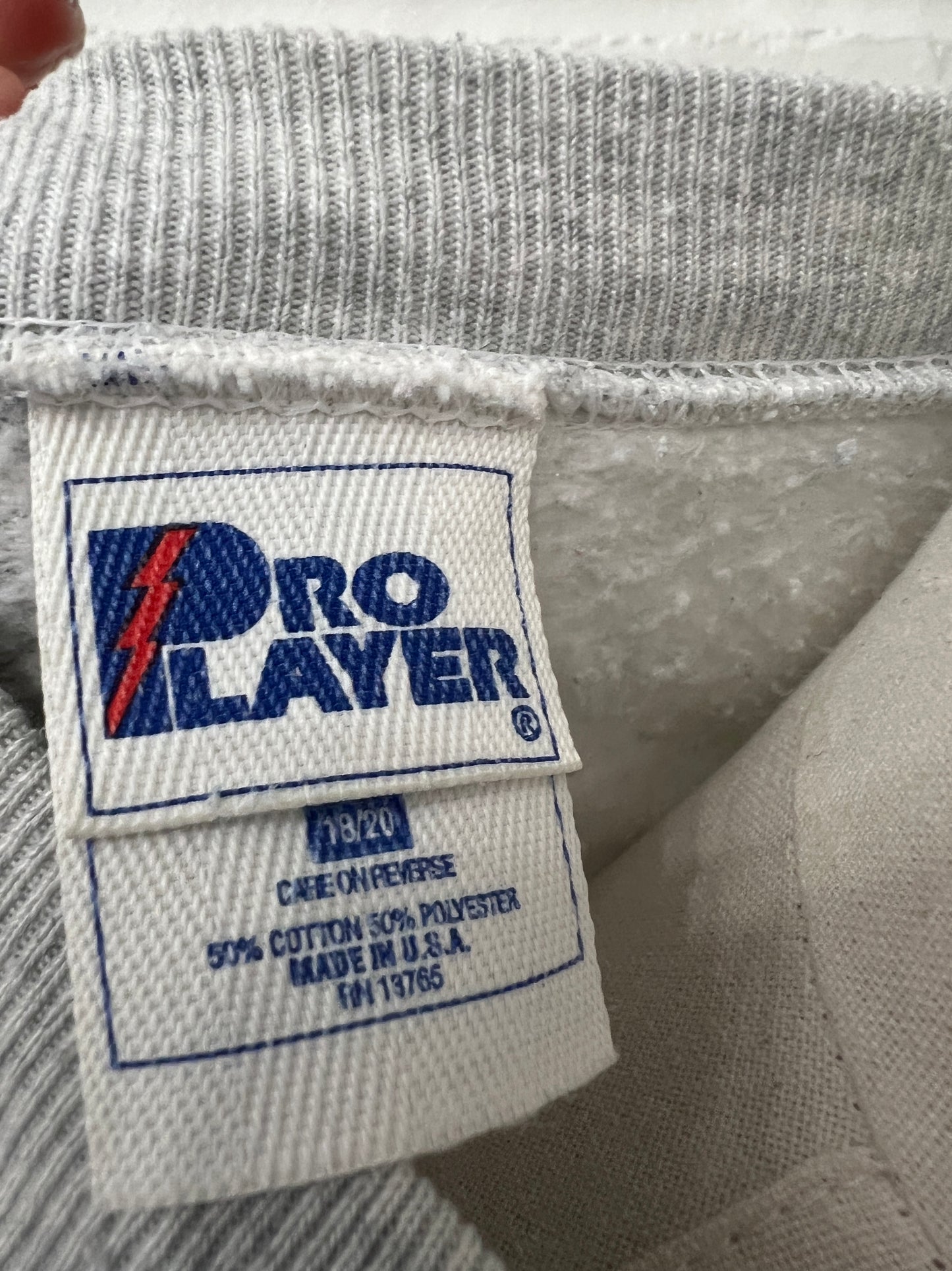 (Kids XL) 90s Chicago Bulls Sweater