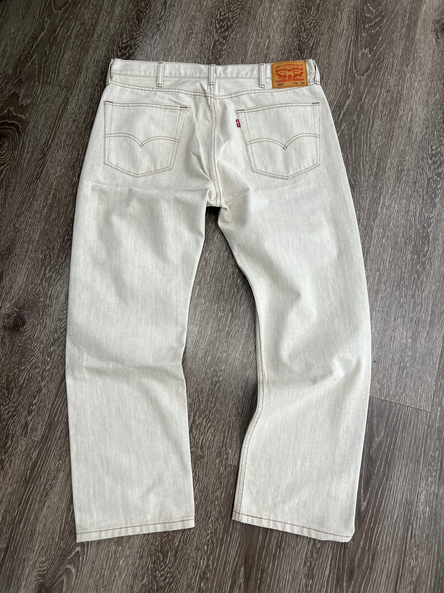 (Mens 38x30) Levis 505 Jeans
