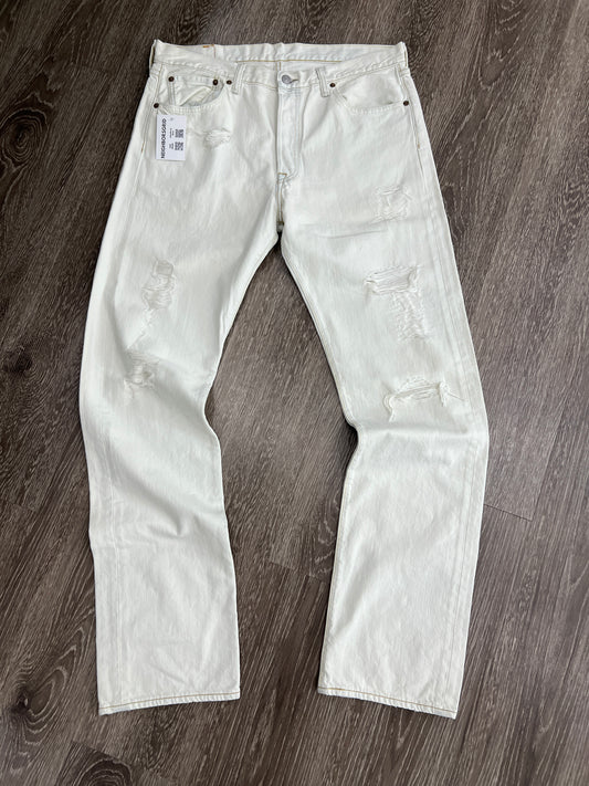 (Mens 34x34) Levis 501 Distressed Jeans