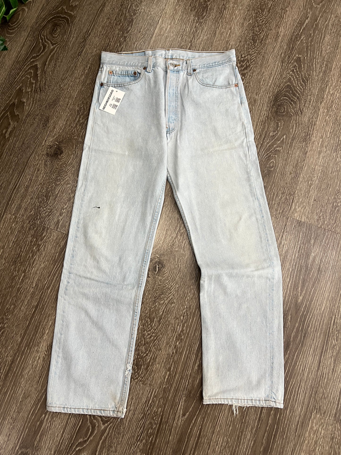(Mens 34x30) Levis Jeans