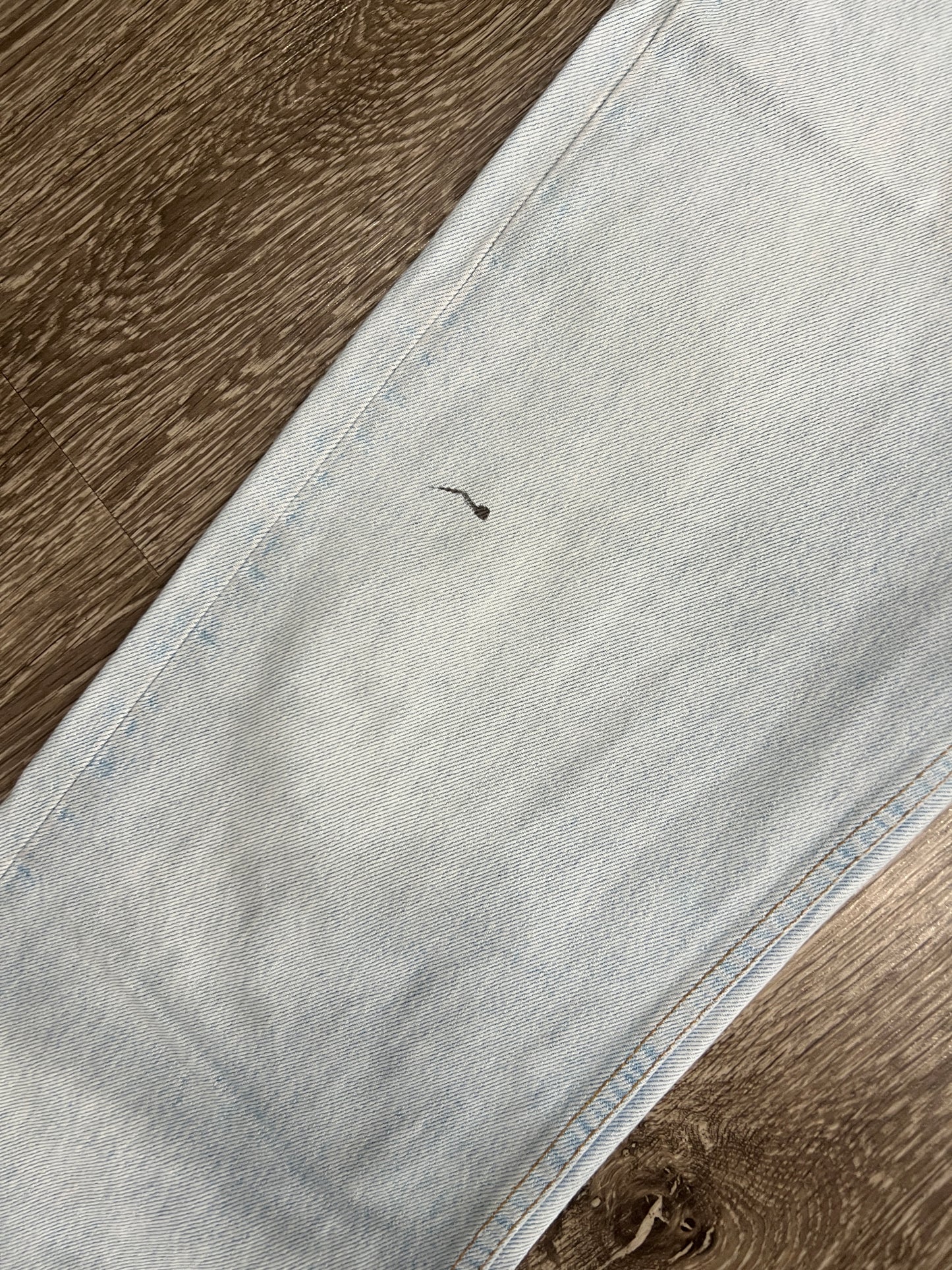 (Mens 34x30) Levis Jeans