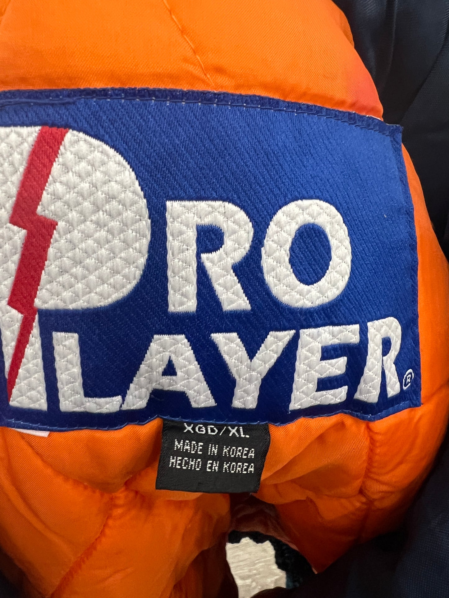 (Mens XL) 90s Chicago Bears Puffer Jacket