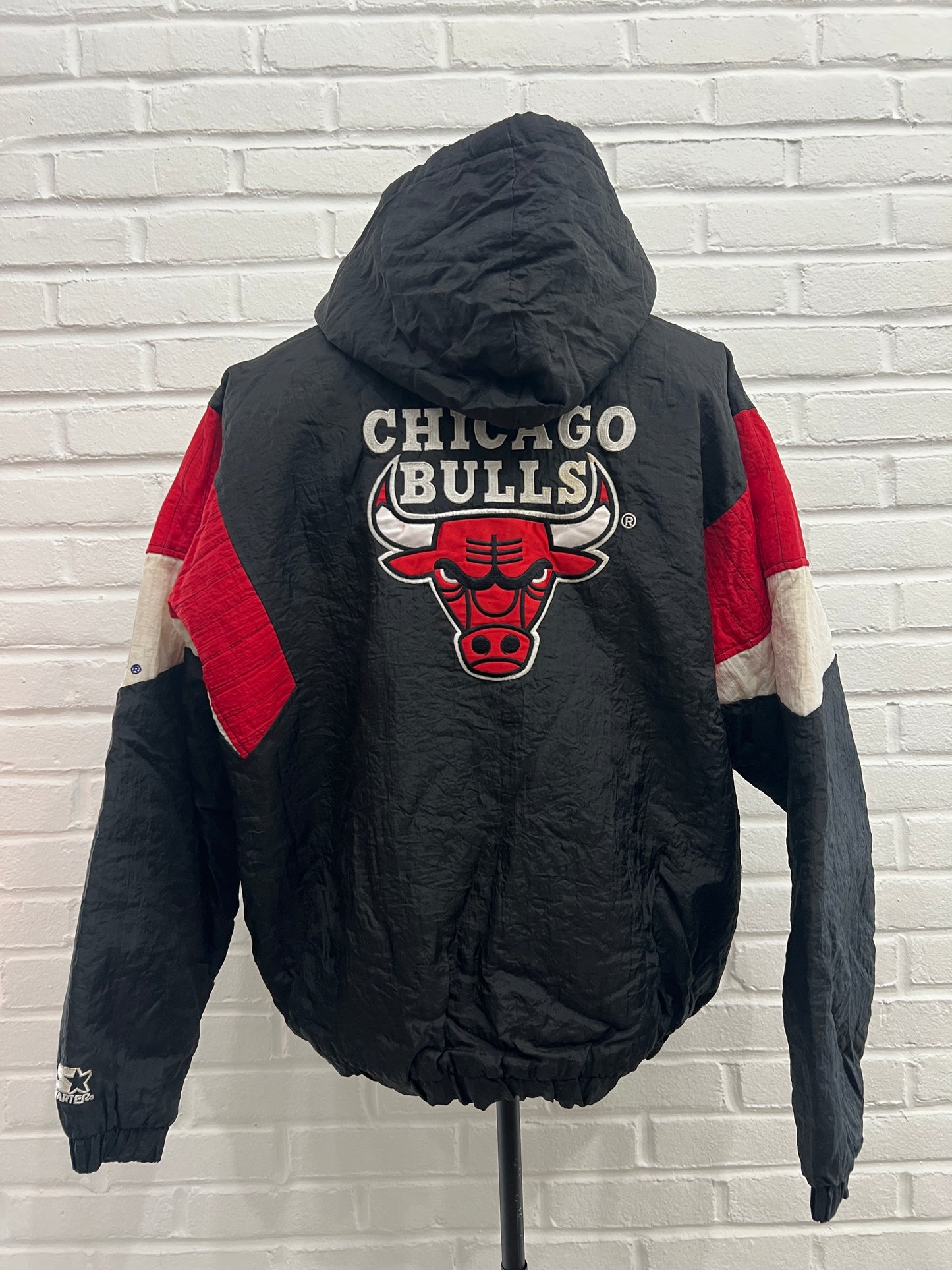 (Mens Large) 90s Chicago Bulls Starter Jacket