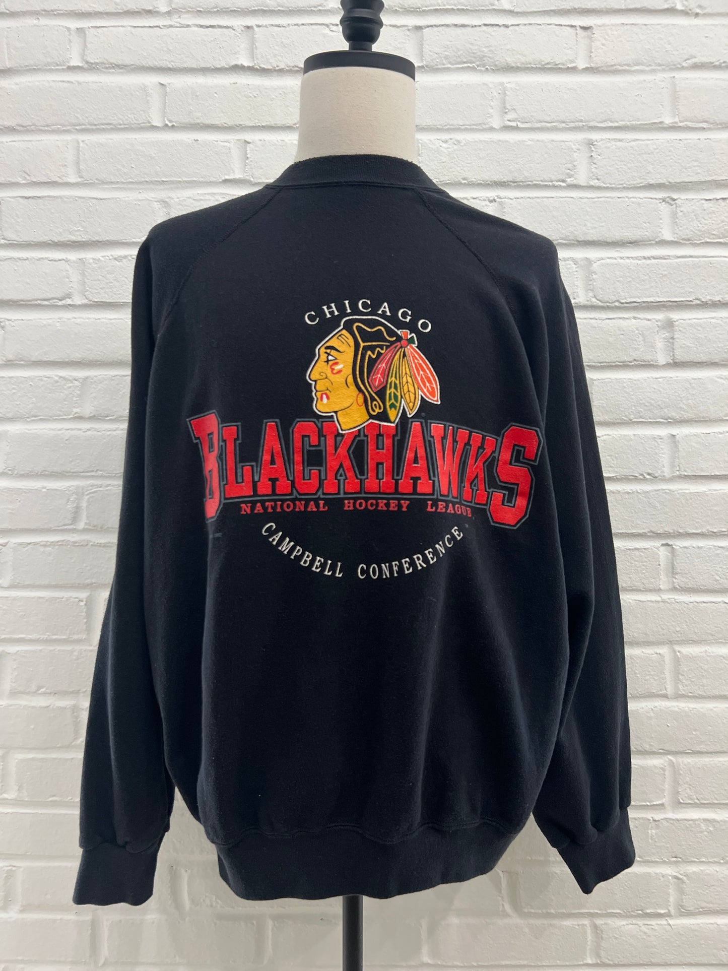 (Mens XL) 90s Chicago Blackhawks Sweater