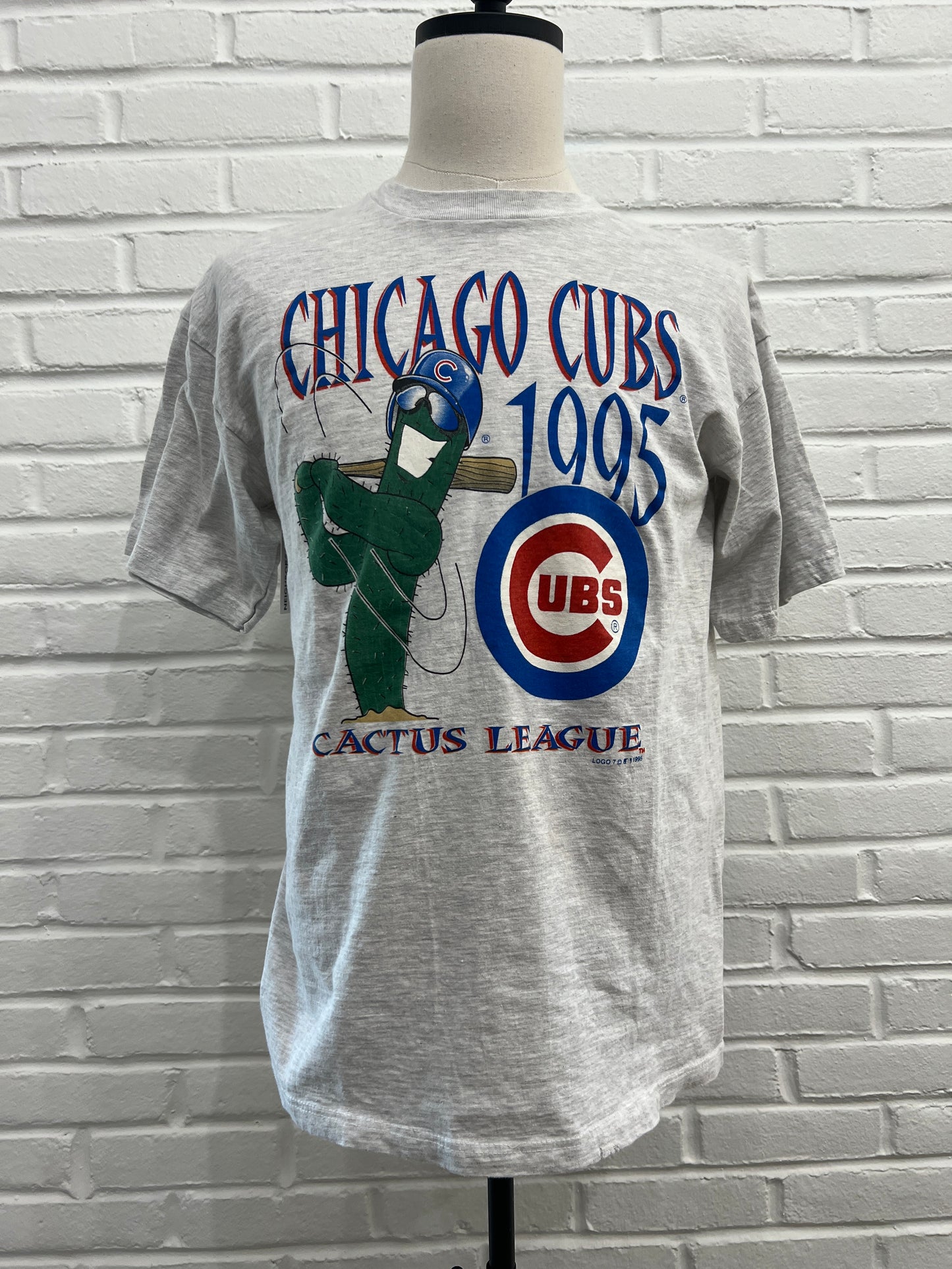 (Mens Large) 1995 Chicago Cubs Shirt