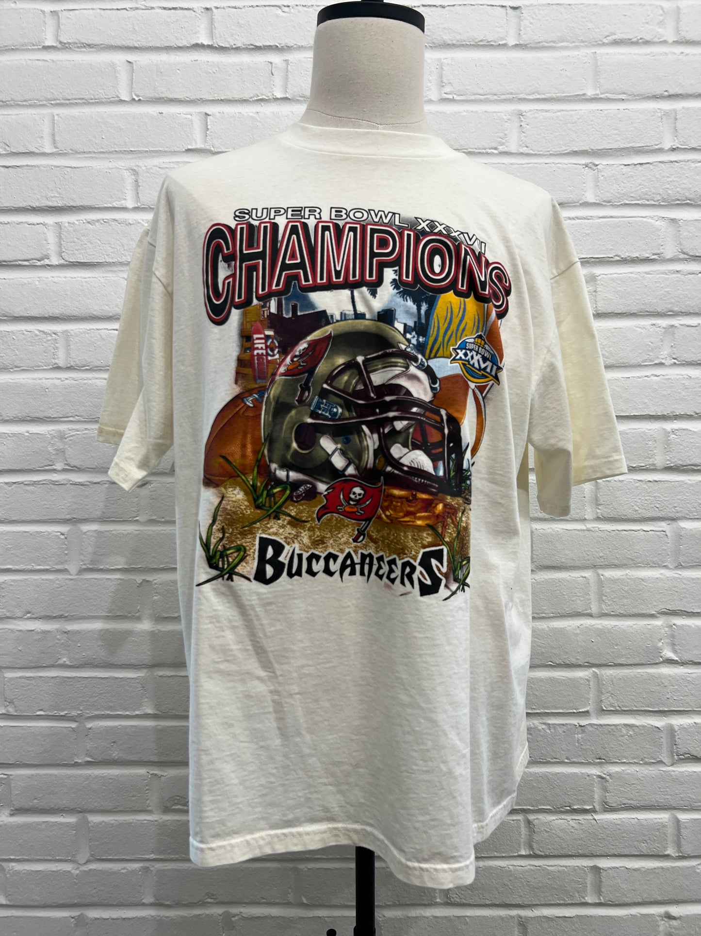 (Mens XL) 2003 Tampa Bay Buccaneers Superbowl Shirt