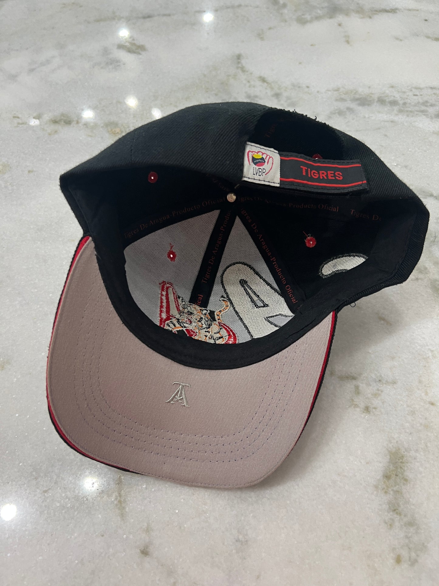 Tigres De Aragua Baseball Hat