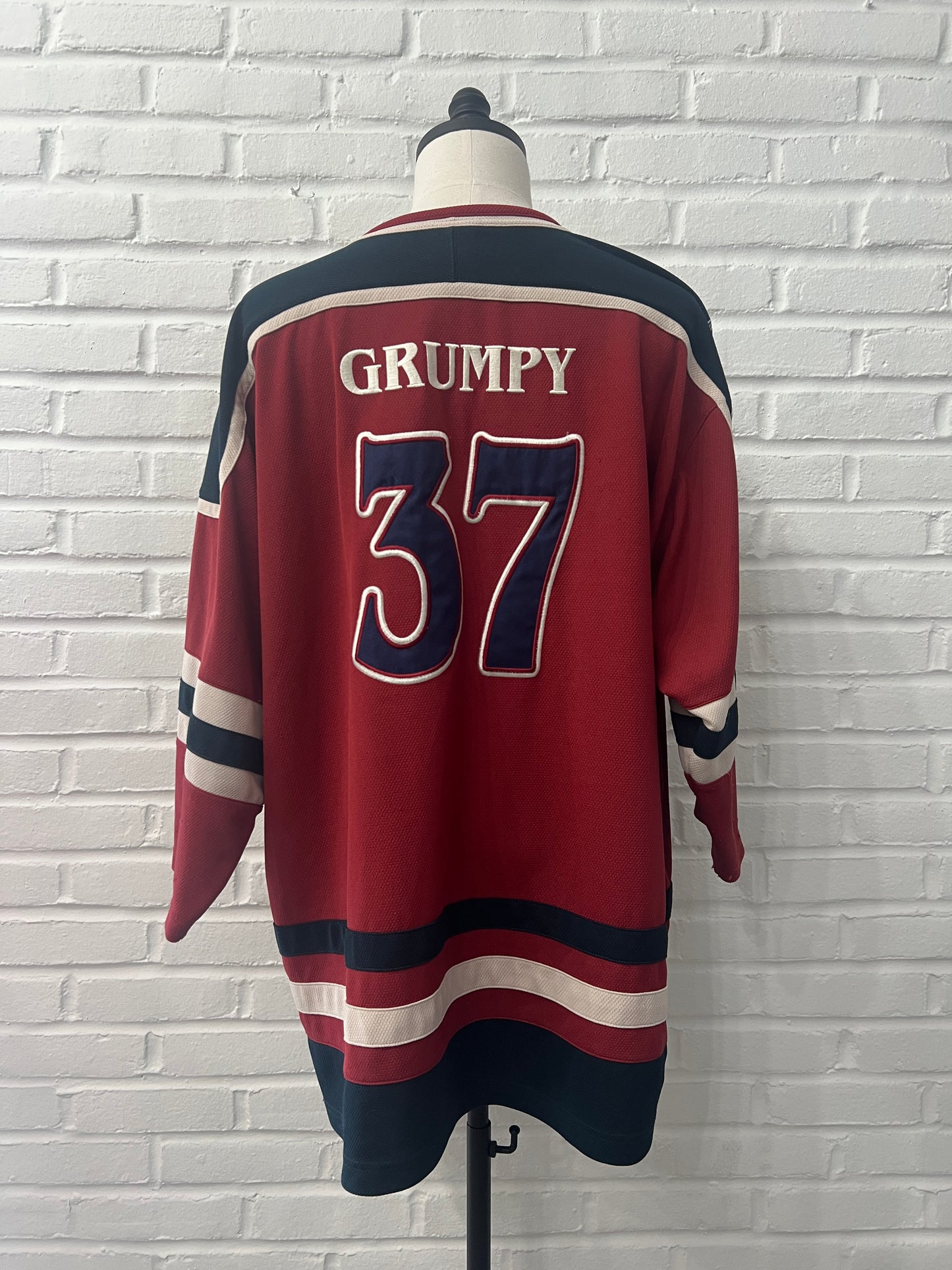 (Mens 2XL) Grumpy Disney Hockey Jersey