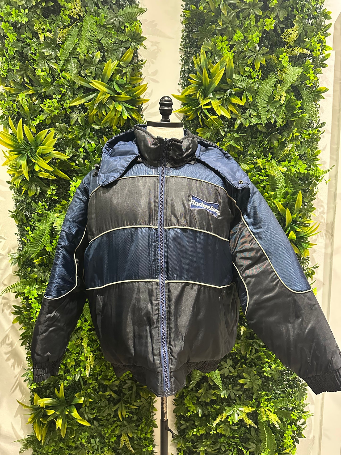 (Mens 2XL) 90s Beer Budweiser Puffer Jacket