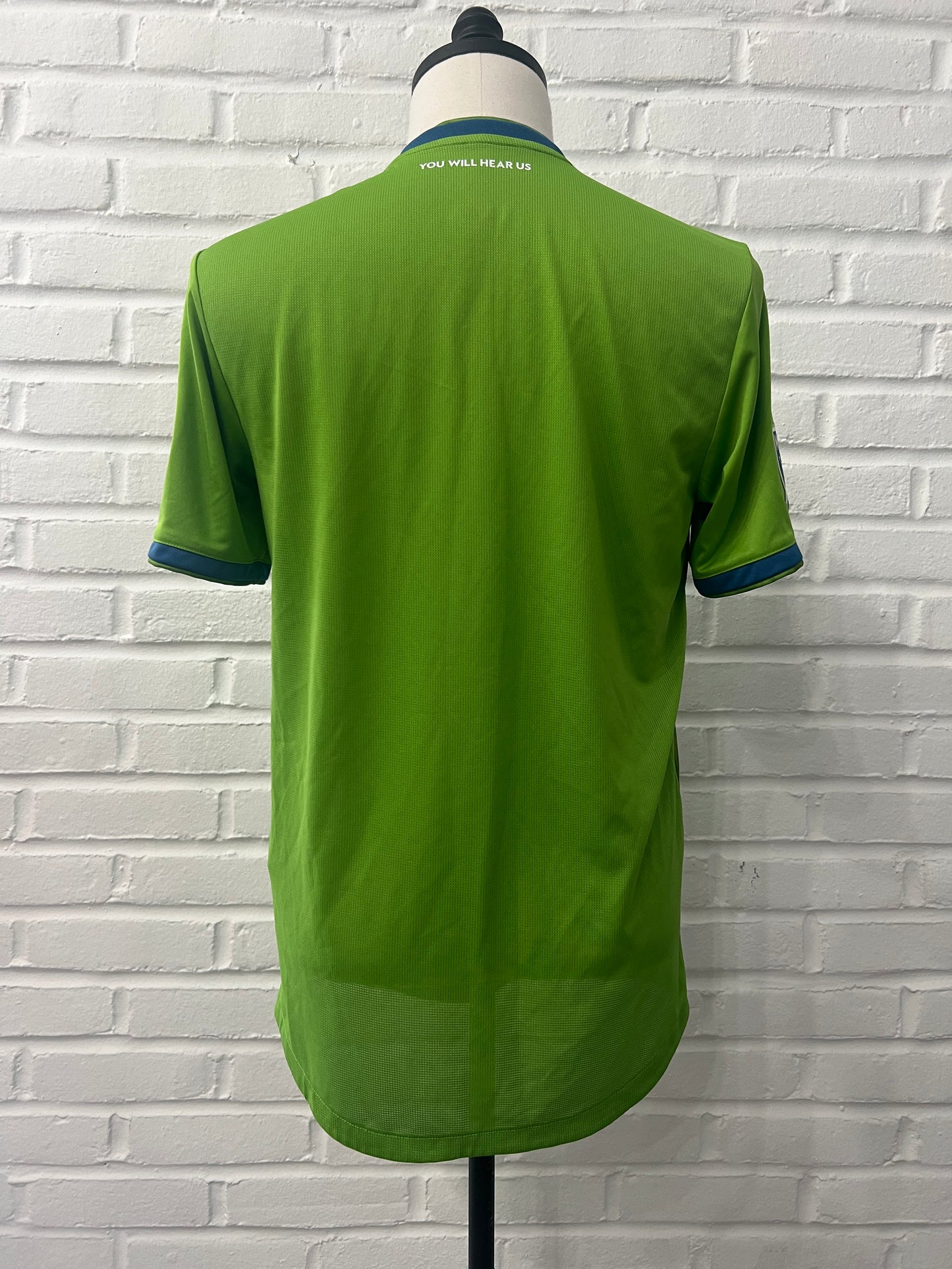 (Mens Small) Seattle Sounders FC Soccer Jersey Xbox
