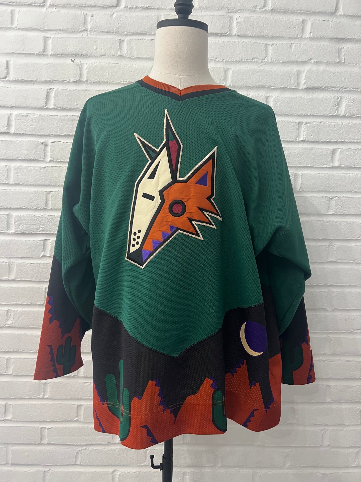 (Mens XL) 90s Phoenix Coyotes Jersey