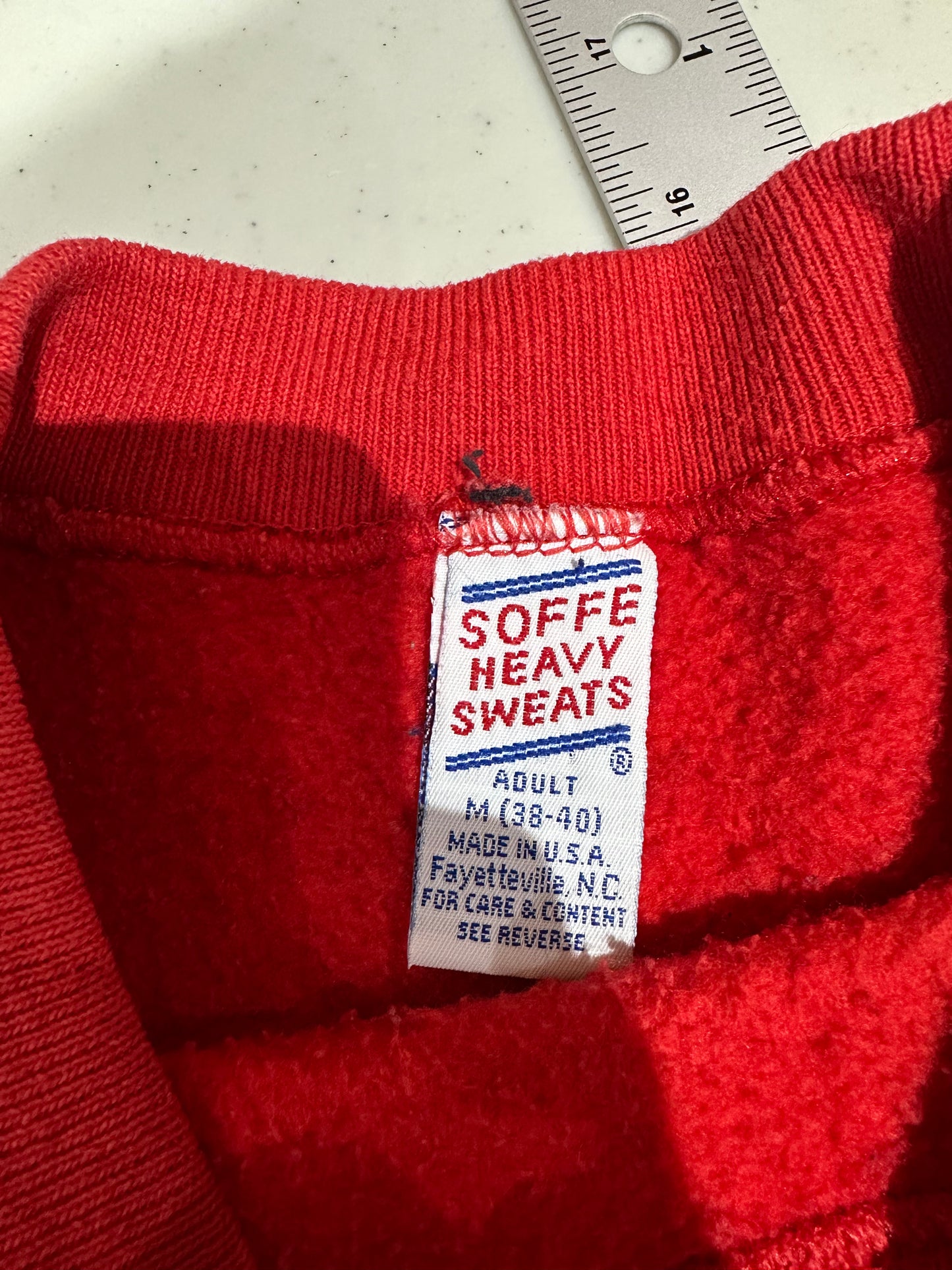 (Mens Medium) 1988 University of Mississippi Sweater 007