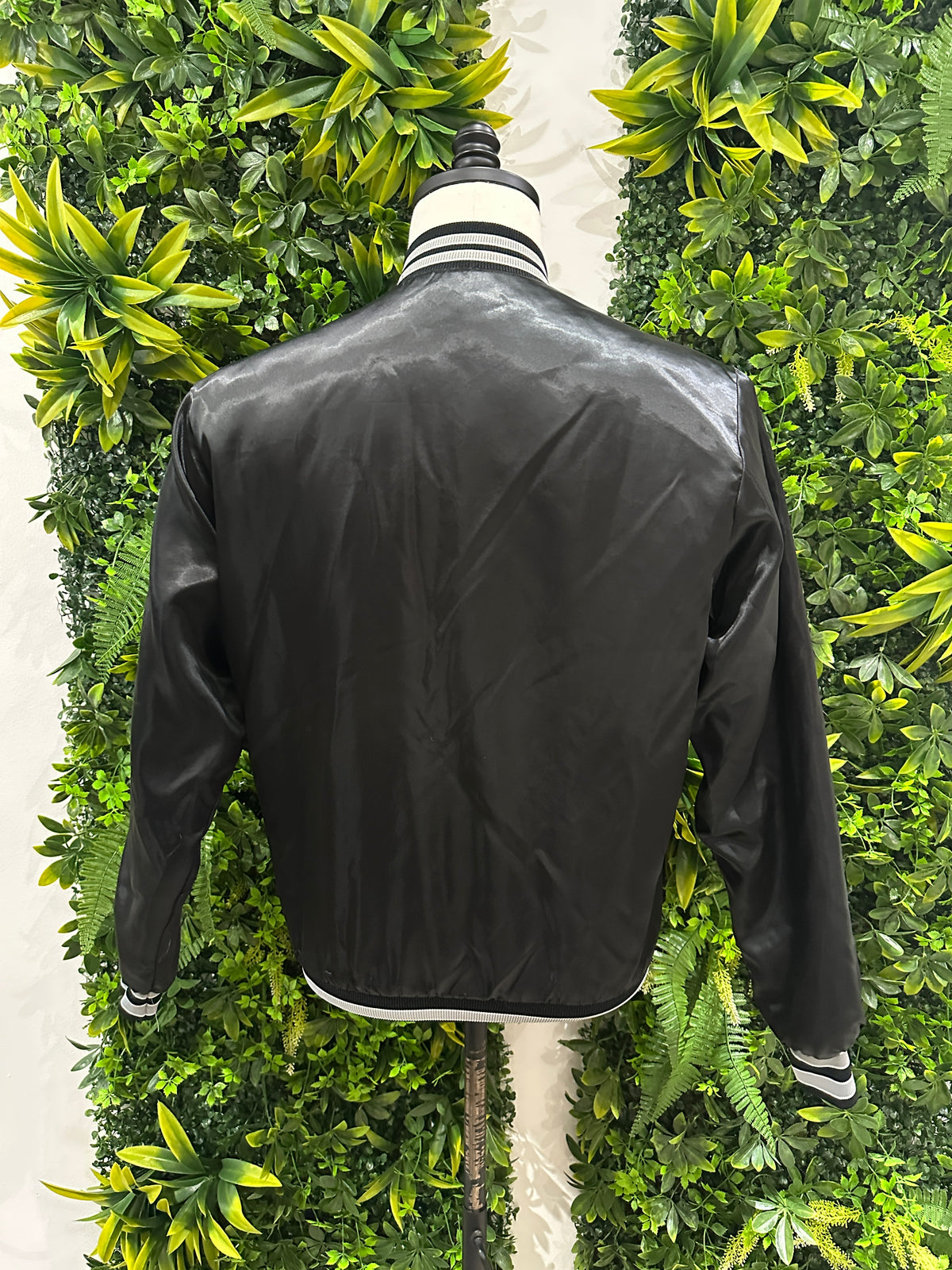 (Mens Small) 90s Chicago White Sox Swingter Bomber Jacket 007