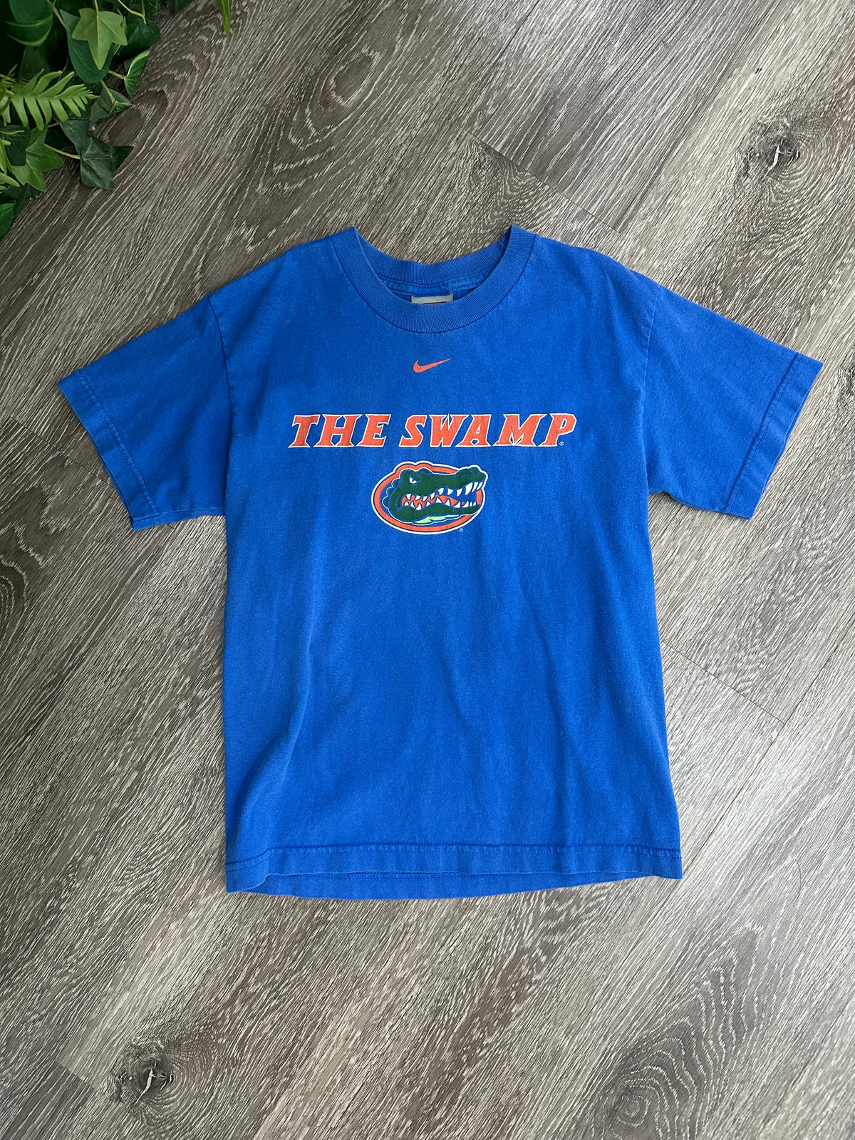 (Kids Medium) Nike University of Florida Shirt 007