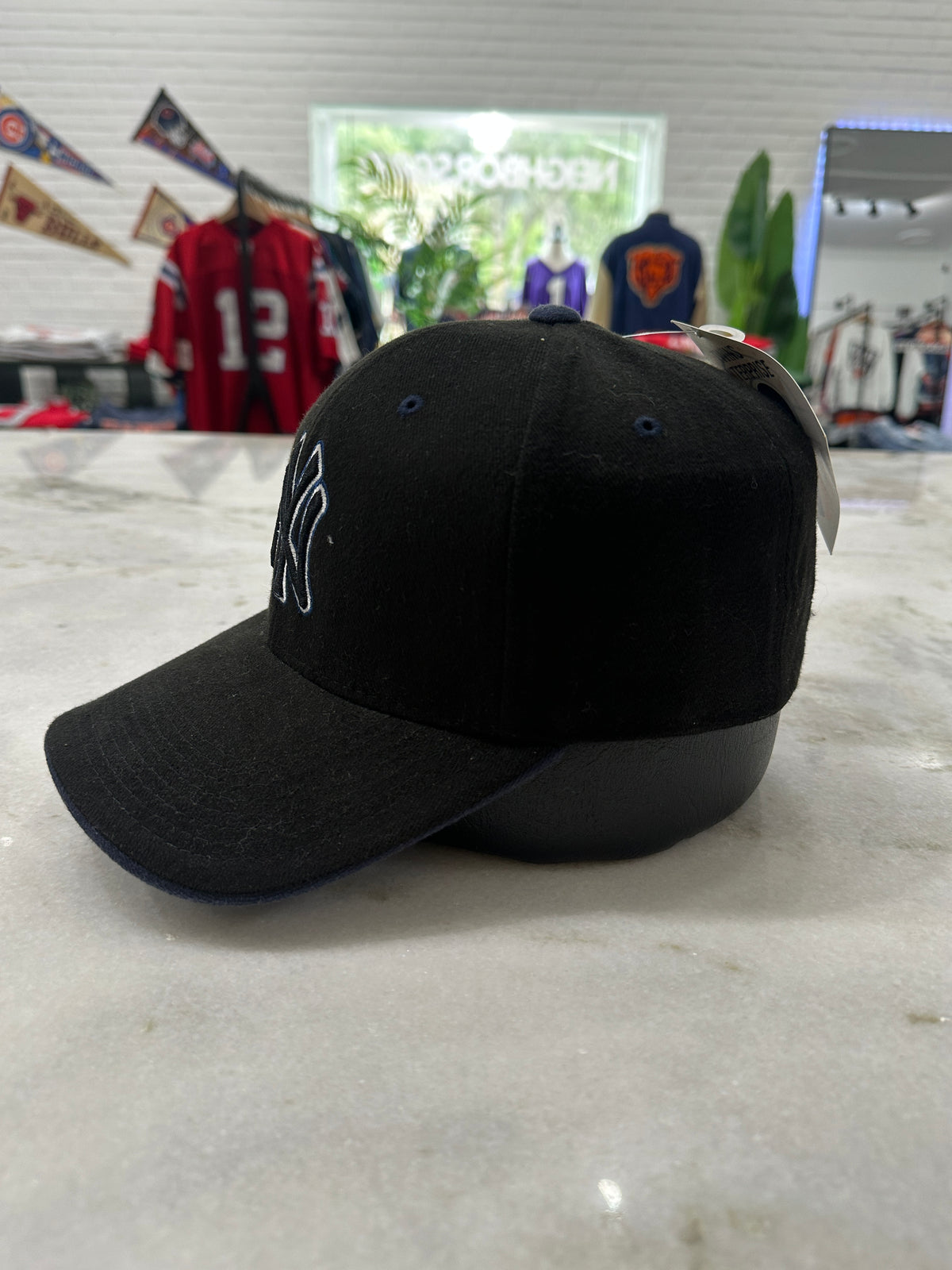 MLB New York Yankees Strap-Back Hat 007