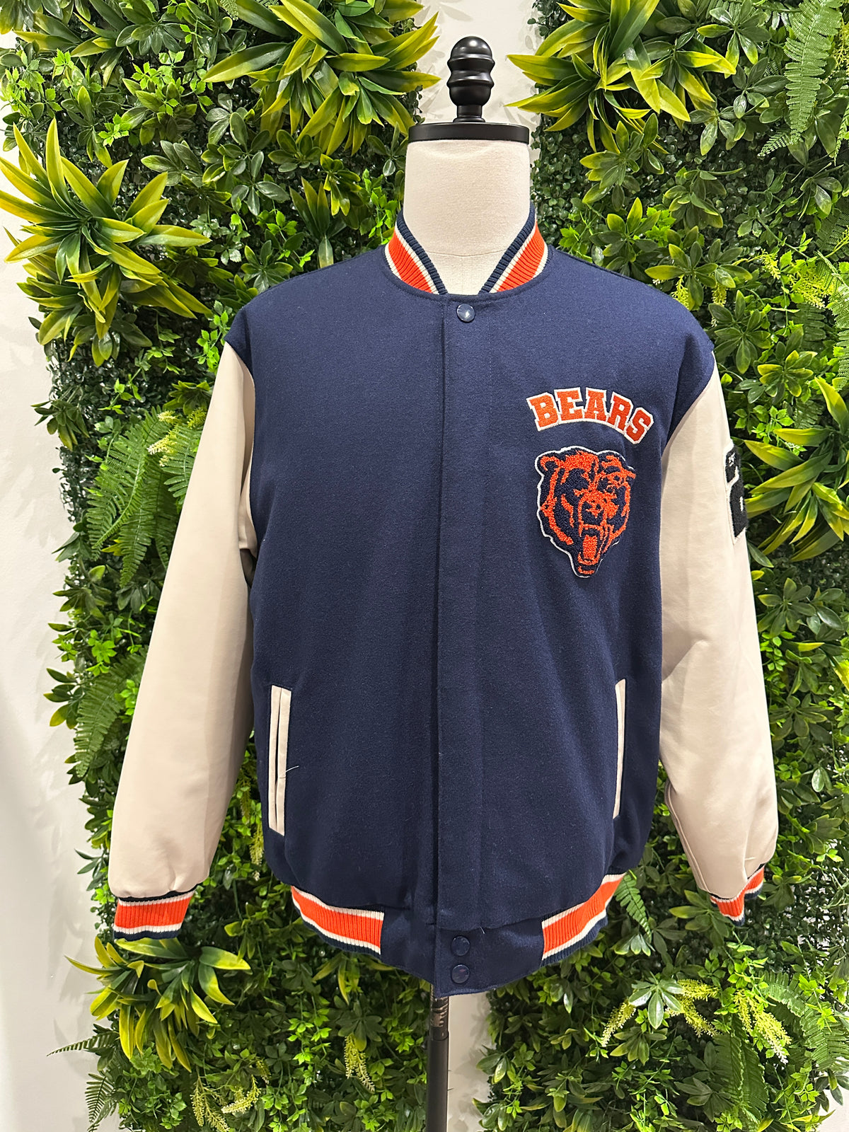 (Mens Large) NFL Chicago Bears Varsity Reversible Jacket 007