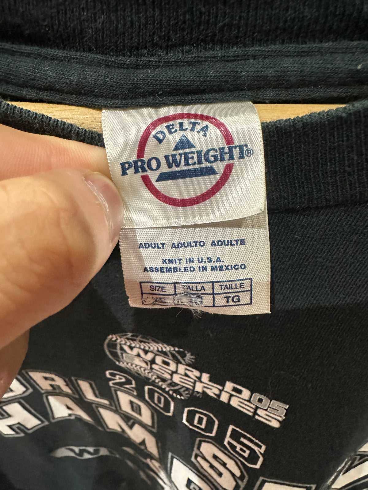 (Mens XL) 2005 Chicago White Sox World Series Long-Sleeve Shirt 007