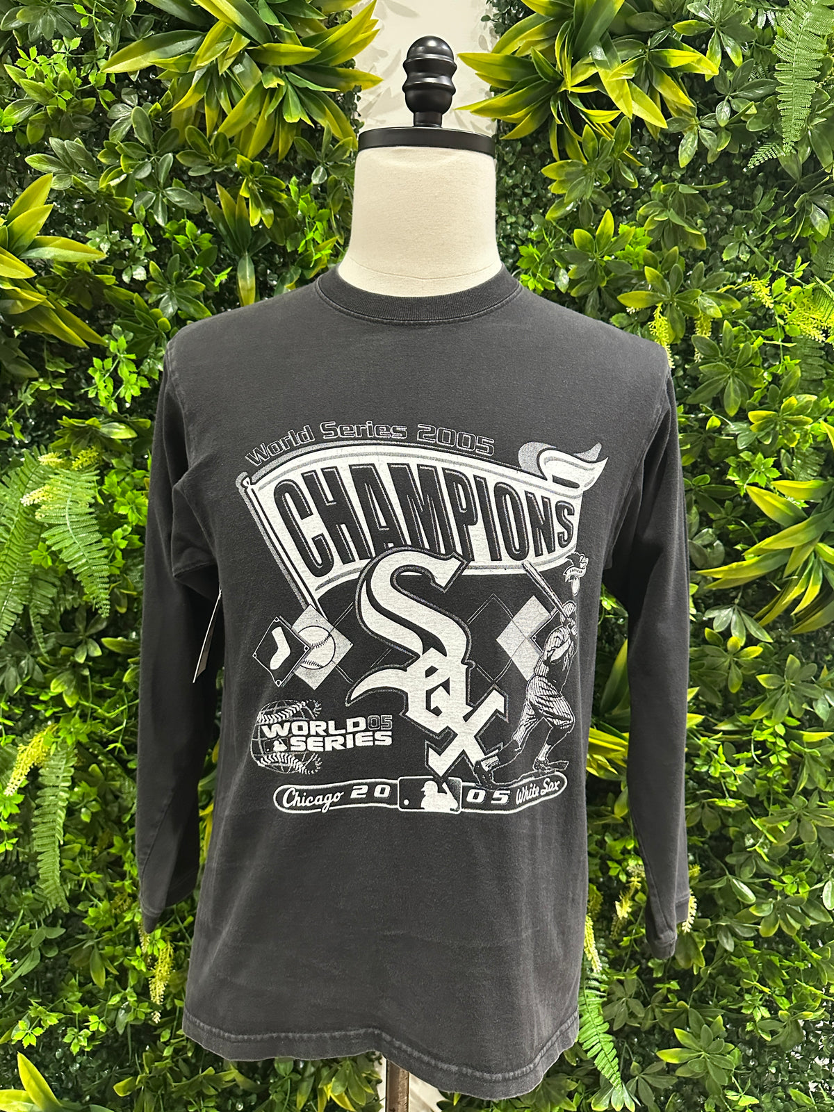 (Mens Medium) 2005 Chicago White Sox Champs Long-Sleeve Shirt 007