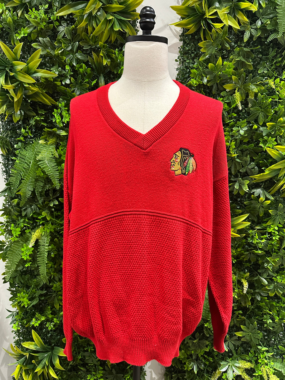 (Mens XL) 90s Chicago Blackhawks Knitted Sweater 007
