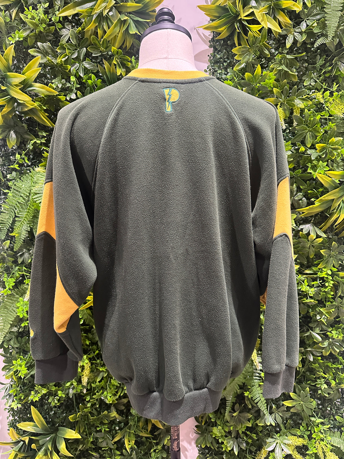 (Mens Medium) 90s Green Bay Packers Spell-Out Sweater 007