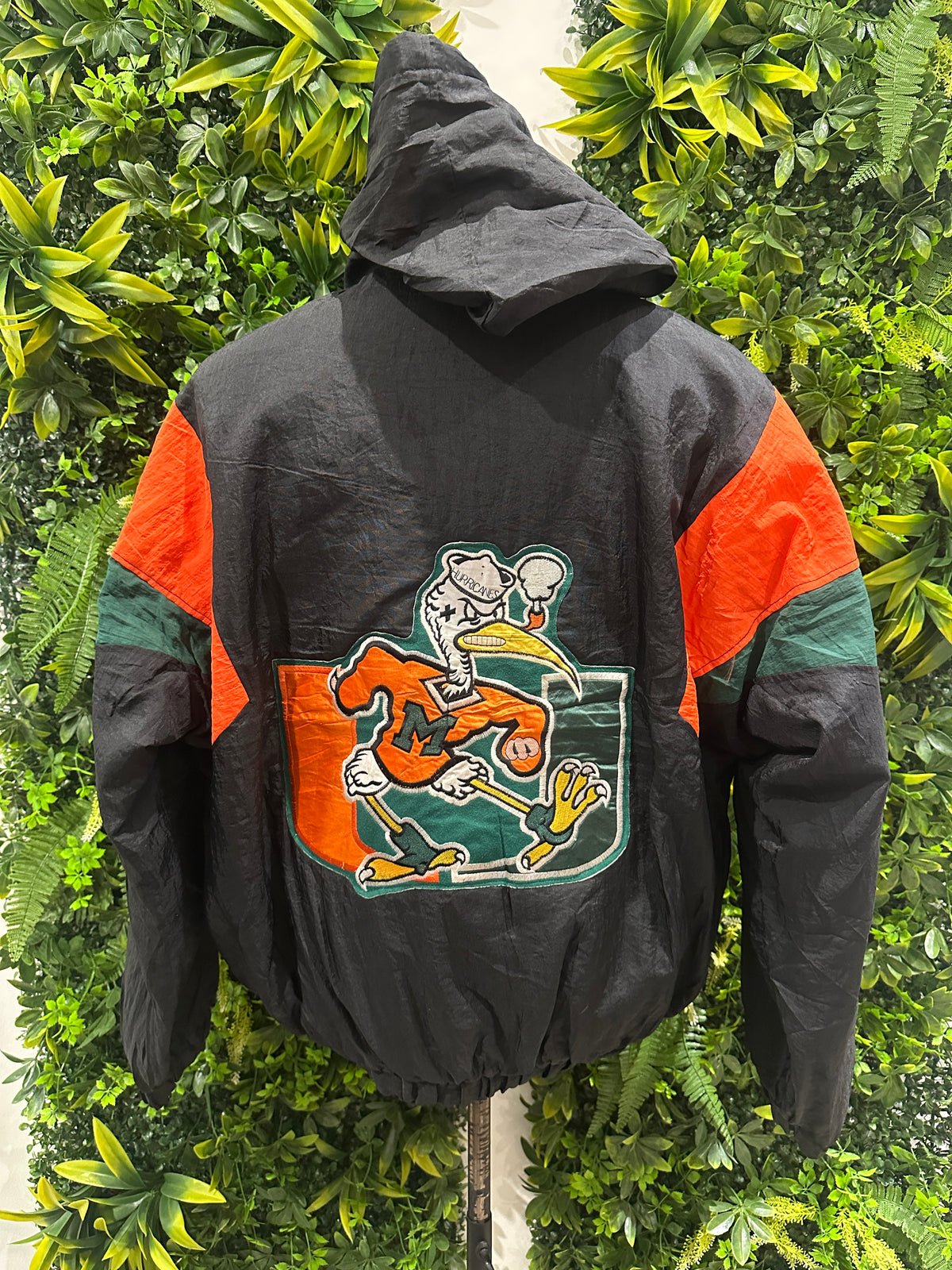 (Mens Large) 90s Miami Hurricane's Pull-Over Puffer Jacket 007