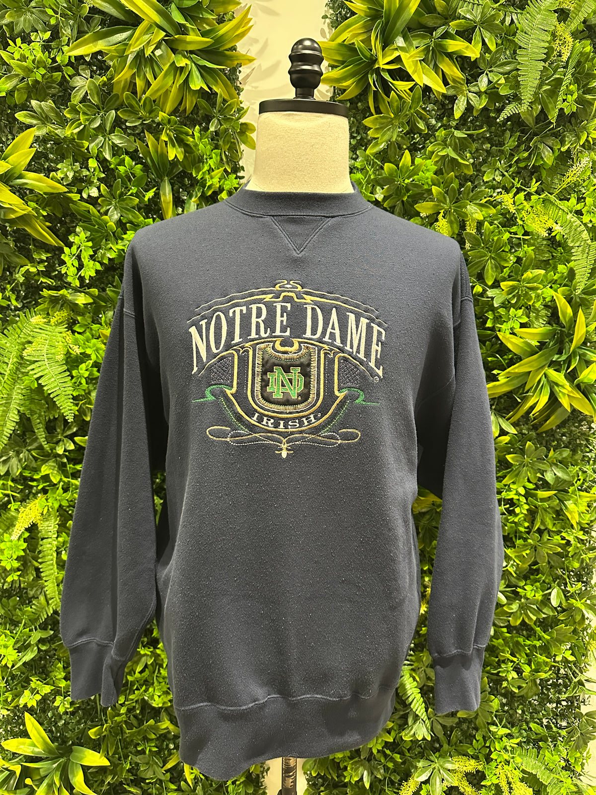(Mens Large) 90s Notre Dame Spell-Out Sweater 007