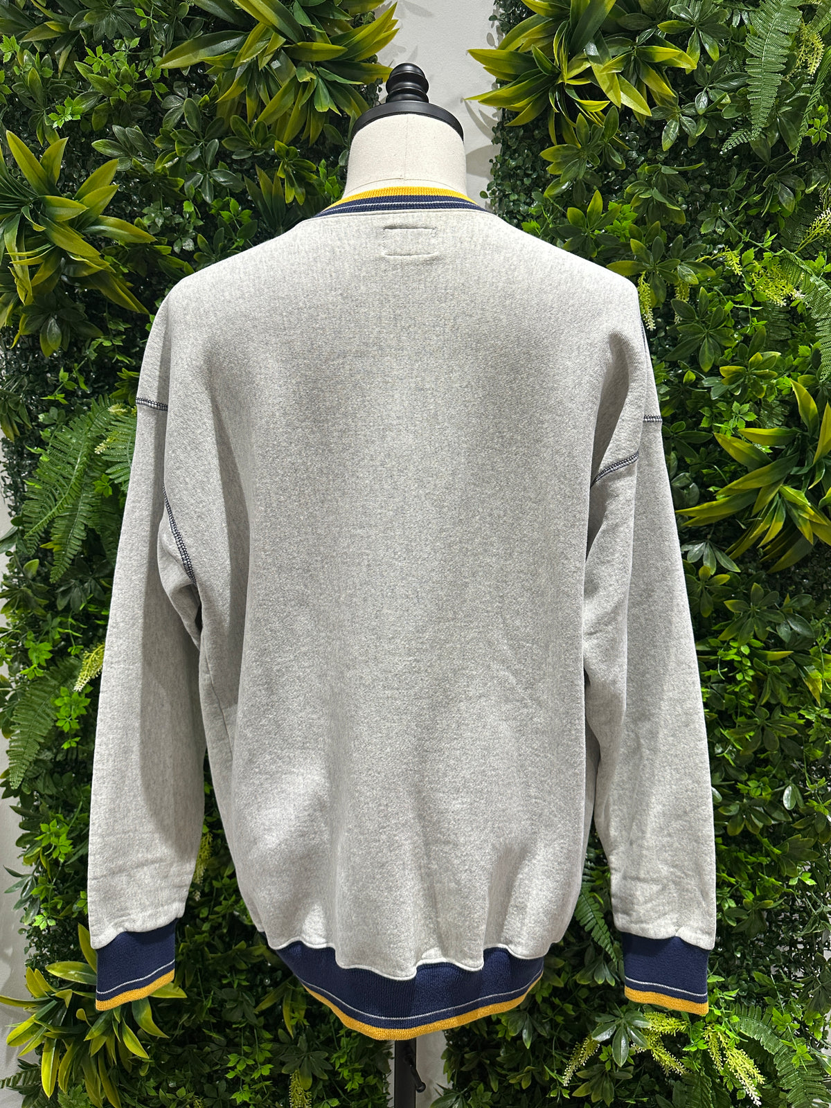 (Mens 2X) 90s Notre Dame Football Sweater 007