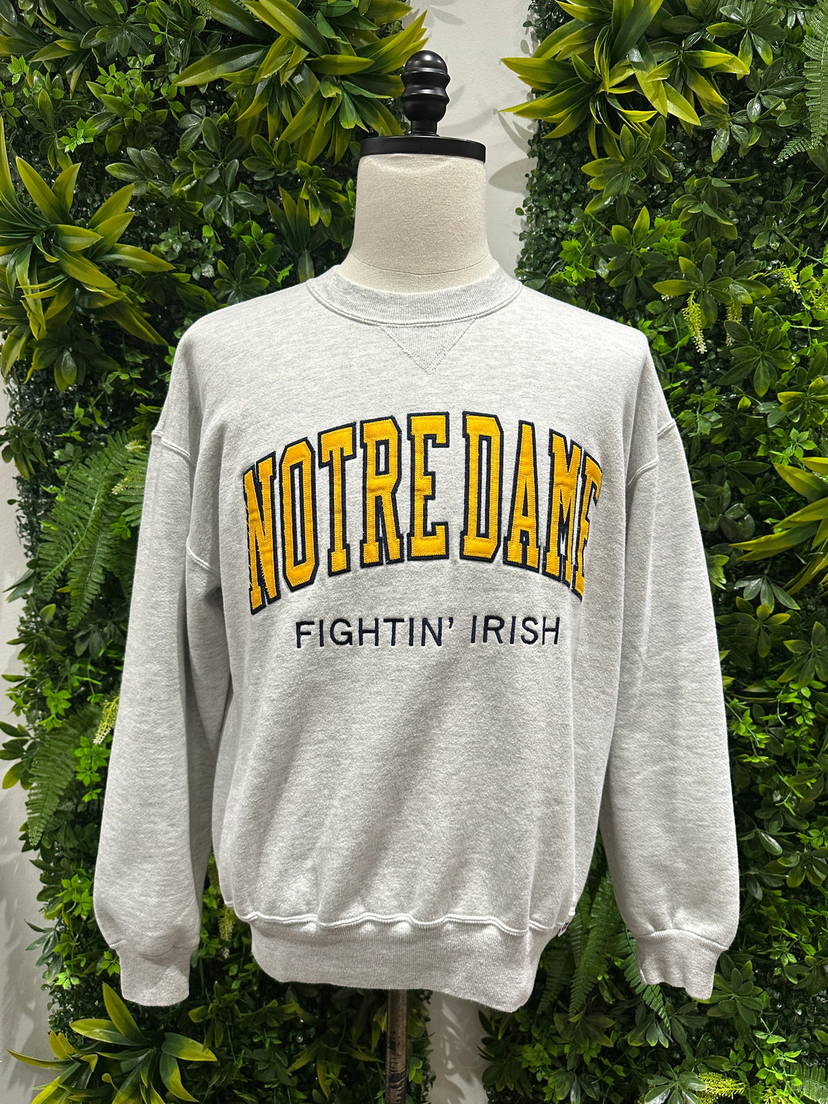 (Mens Large) 90s Notre Dame Spell-Out Sweater 007