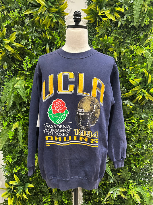 (Mens Large) 1994 UCLA Bruins Spell-Out Sweater 007