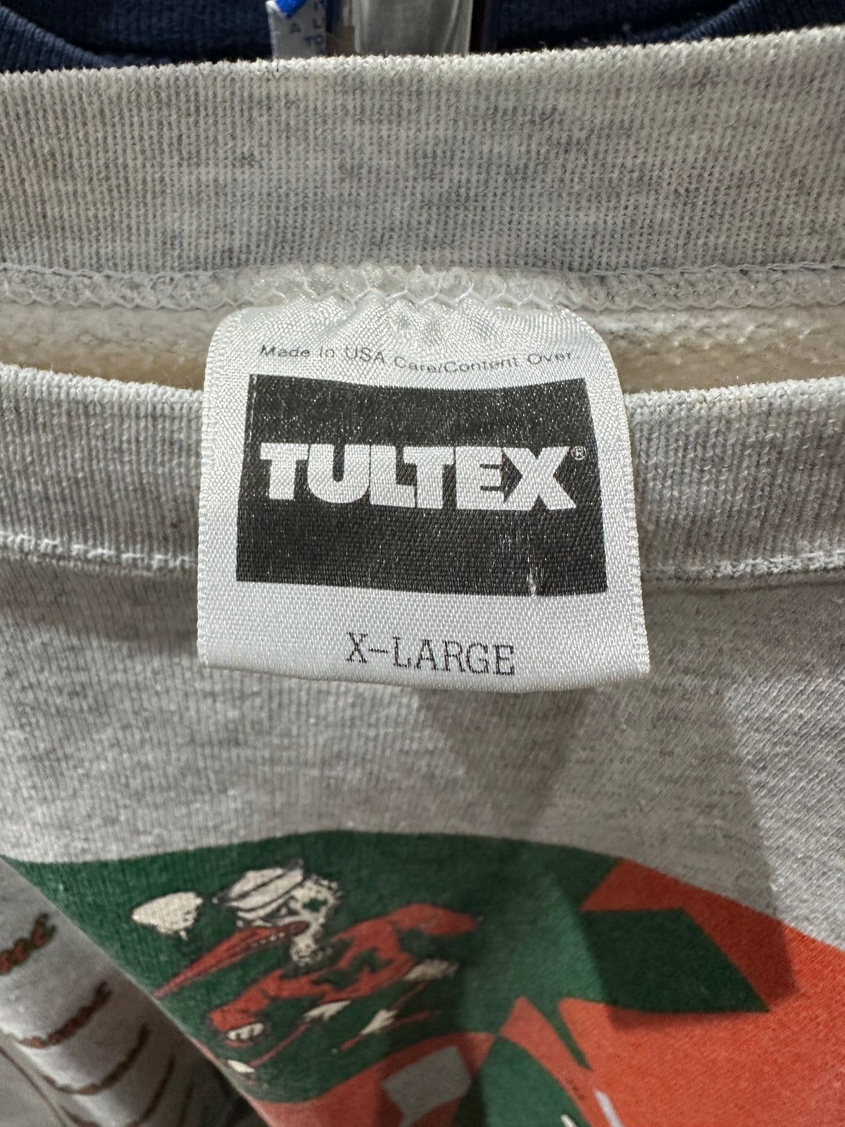 (Mens XL) 90s Miami Huricane's Sweater 007