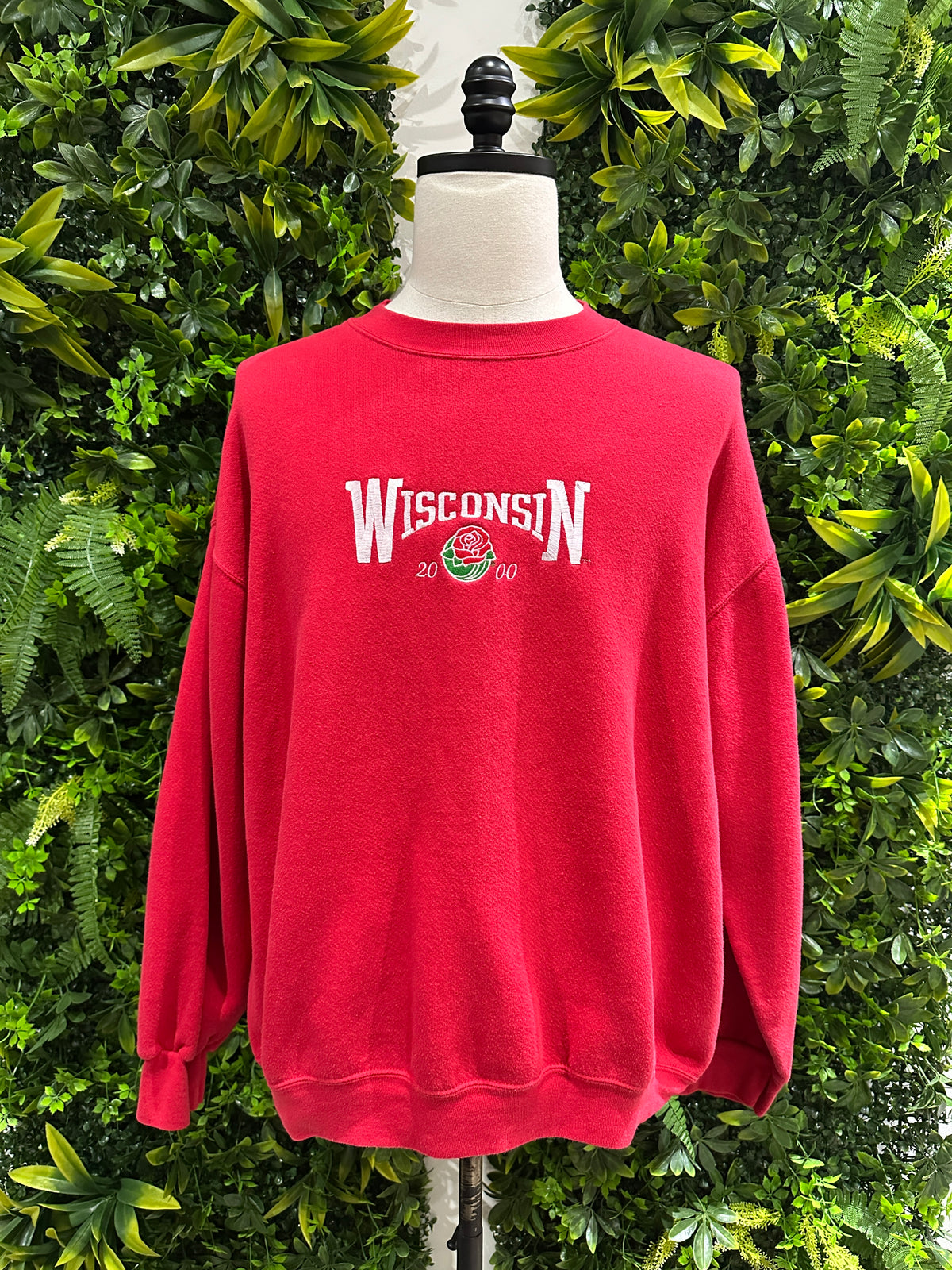 (Mens XL) 2000 University of Wisconsin Sweater 007