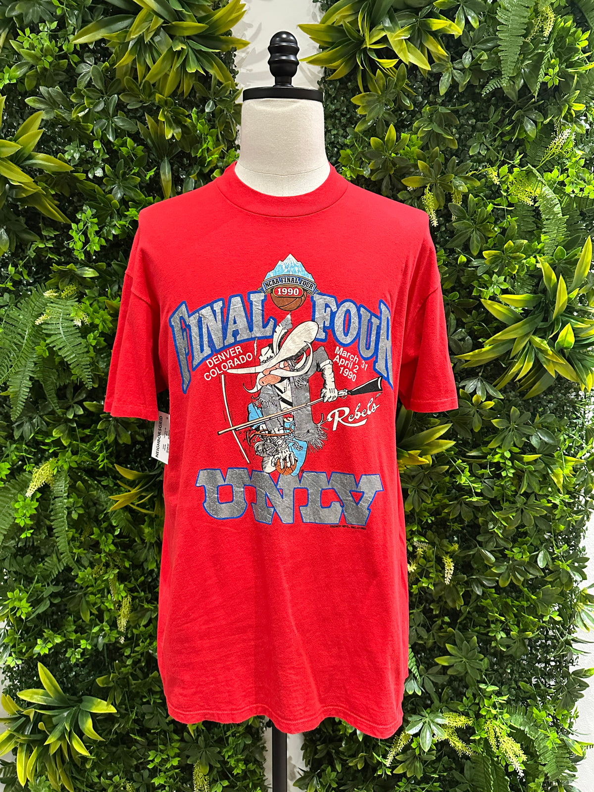 (Mens XL) 1990 UNLV Rebles Final Four Shirt 007