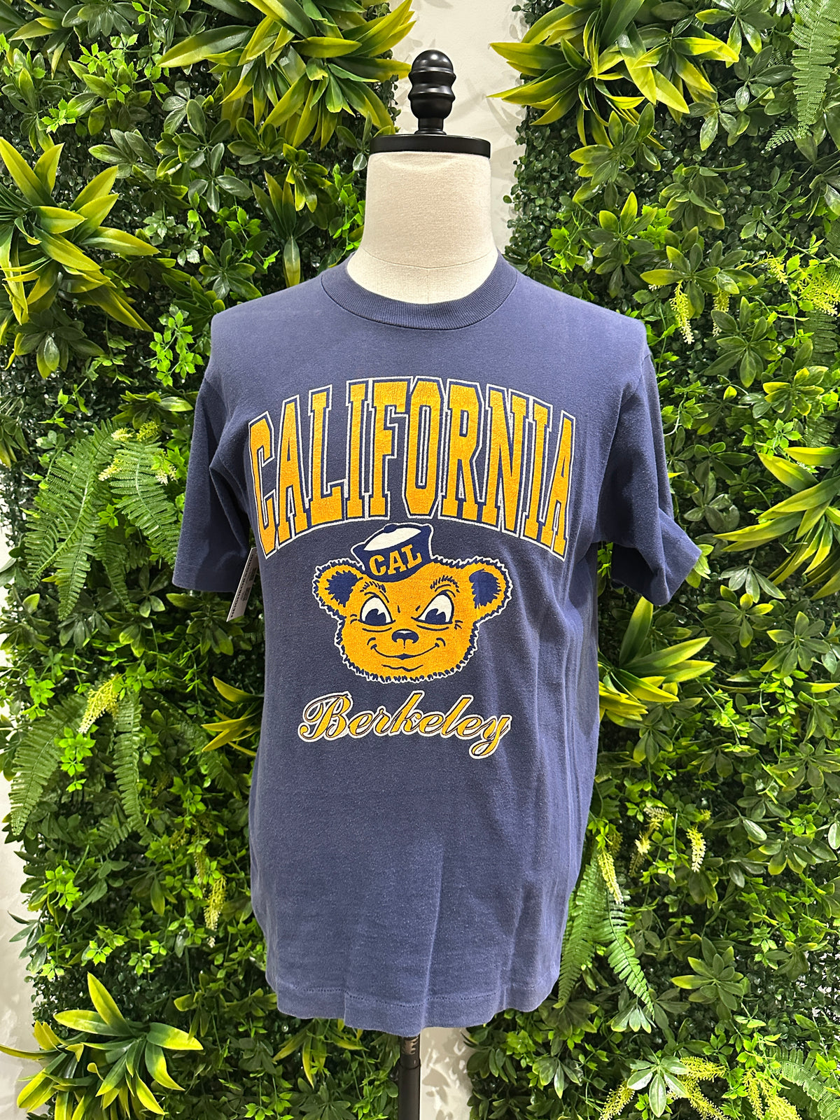 (Mens Medium) 80s University of California Berkeley Shirt 007