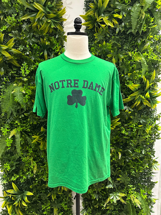 (Mens XL) 90s Notre Dame Spell-Out Shirt 007